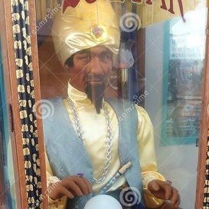 Meet your Posher, Eli